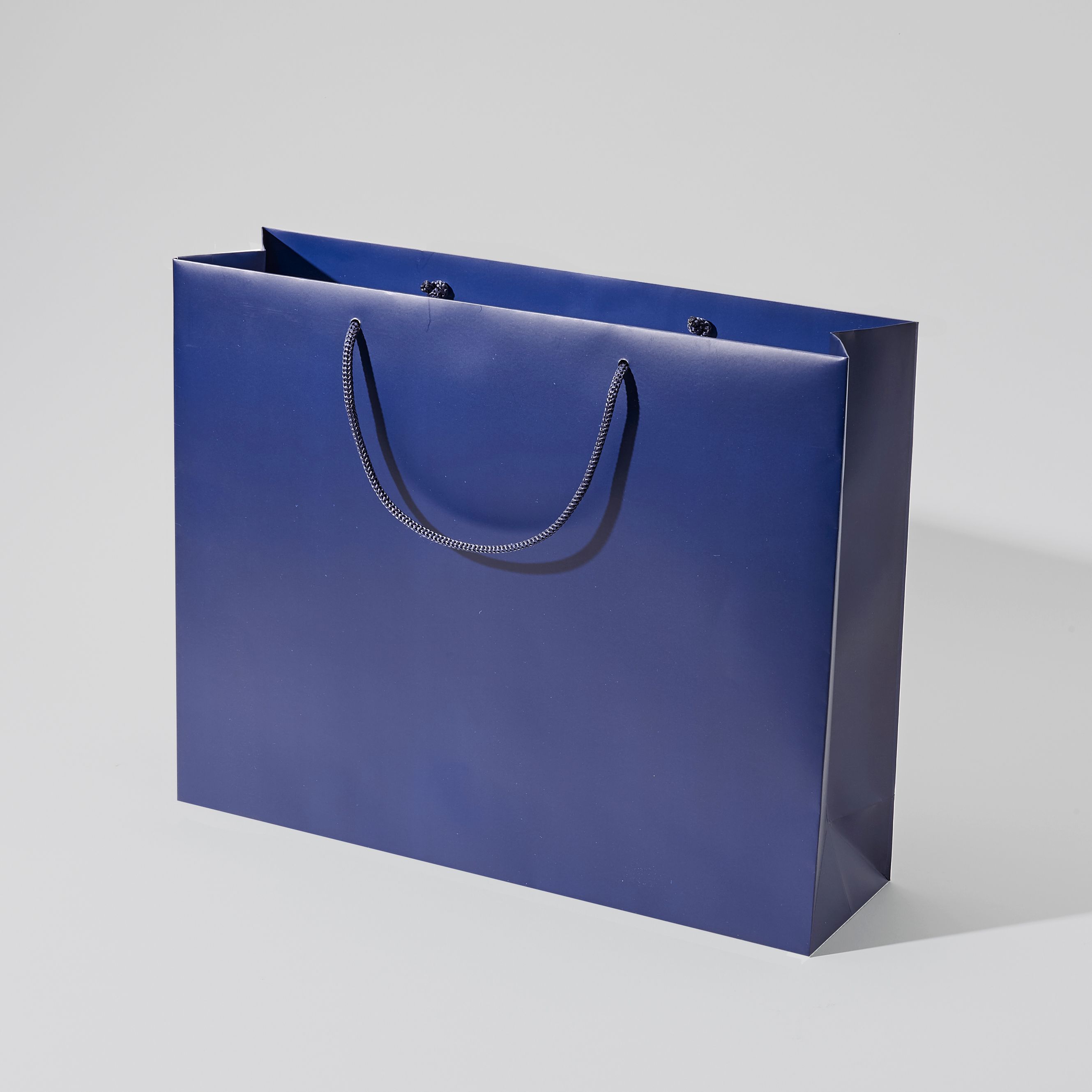 24x9x20 torebka papierowa premium granatowa laminowana matowa bez nadruku