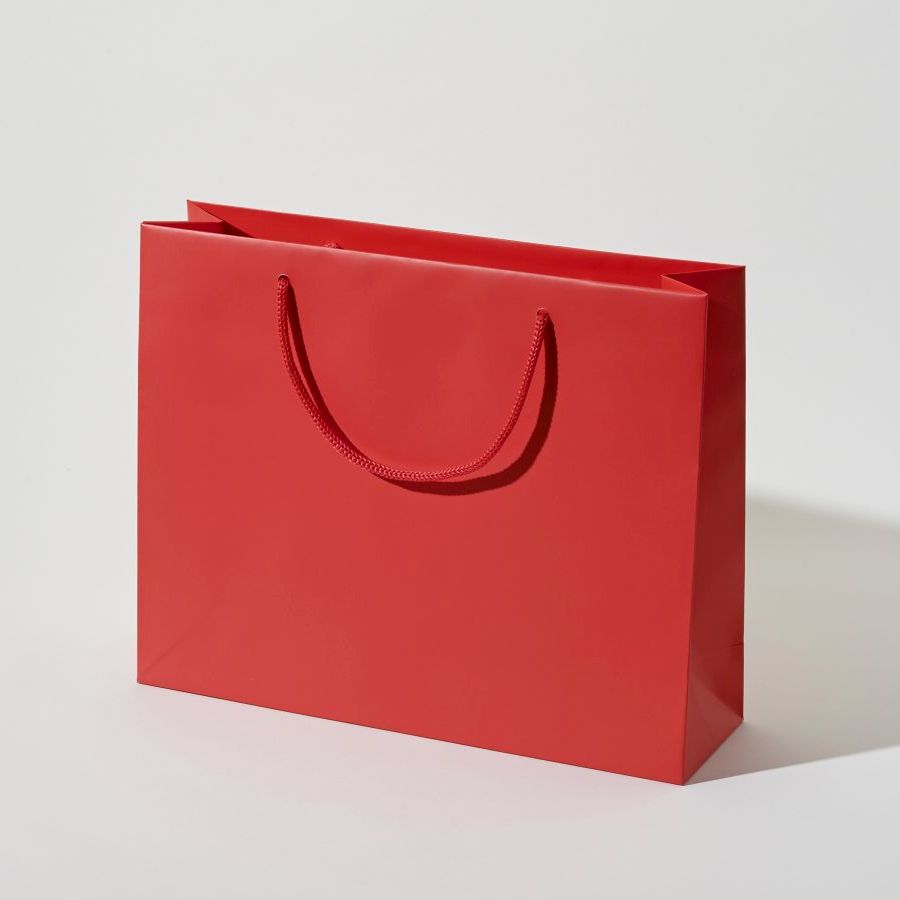 24x9x20 torebka papierowa premium czerwona laminowana matowa bez nadruku CCM_red_35x10x28_noprint